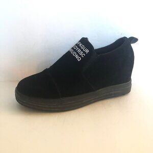 Letter Sneakers  -  Slip on faux suede shoes BMCNHFKGUR ALWREOYRSC Size 8